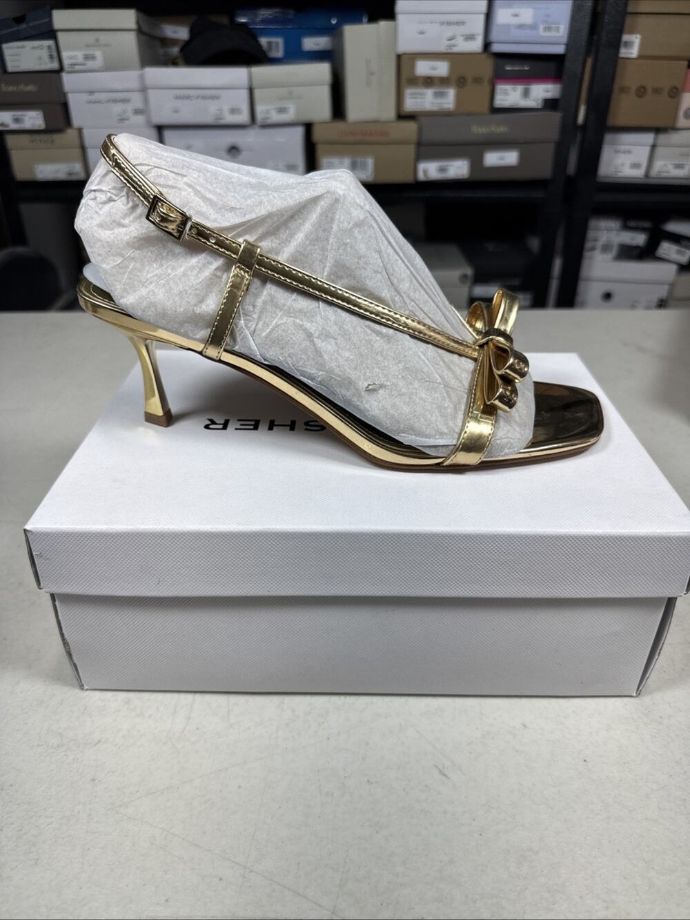 Women's 11 Marc Fisher Danzy Heeled Sandal, Gold Mirror Metallic 710